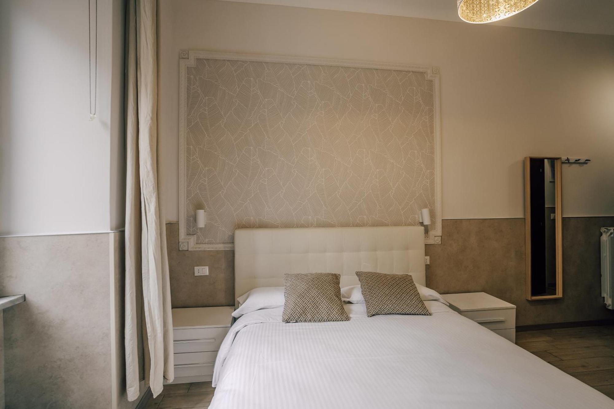 Mirabilia House Hotel Rome Exterior photo